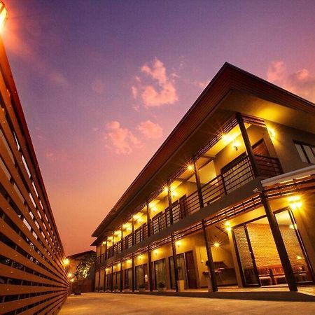 โรงแรมบ้านมะกรูด Baan Ma Grood Hotel Phayao Exteriér fotografie